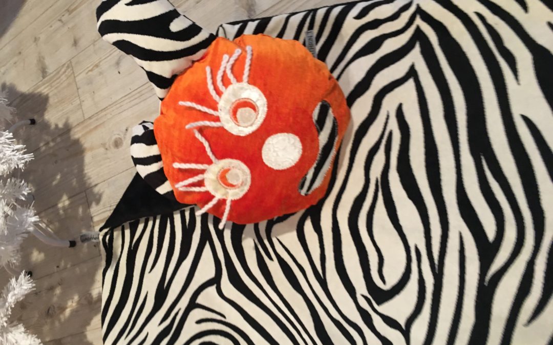 Liegedecke und orangener Frolcki
